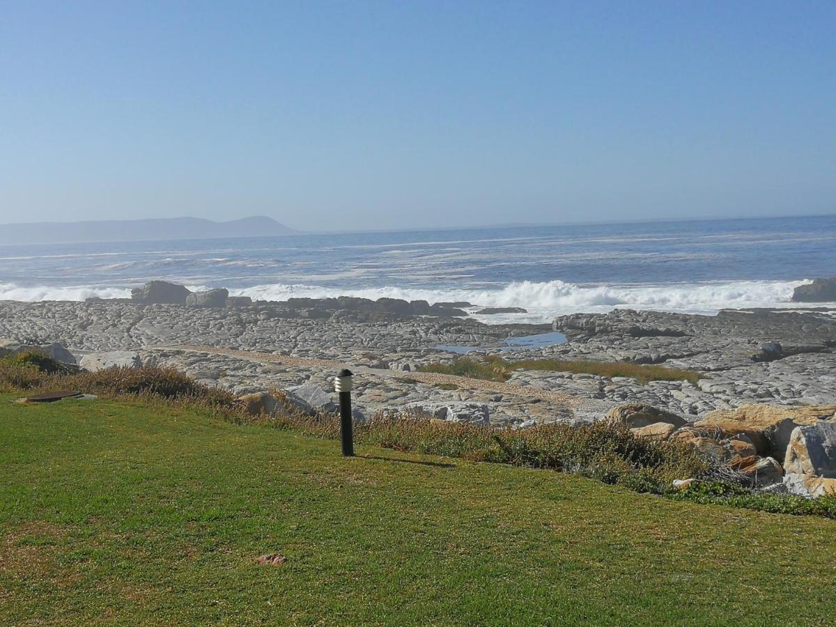 Villa House 10-On-Sea à Hermanus Extérieur photo