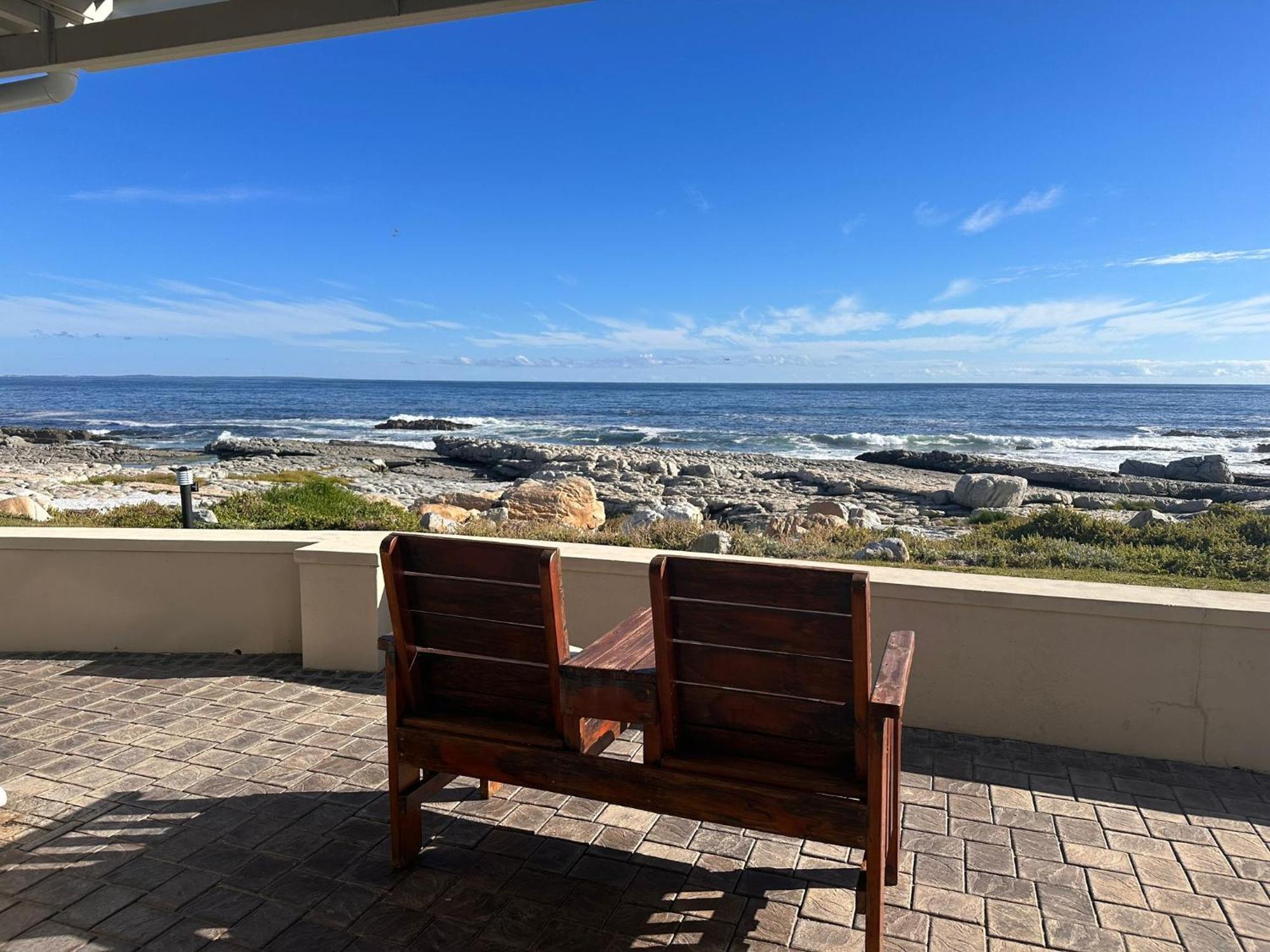 Villa House 10-On-Sea à Hermanus Extérieur photo